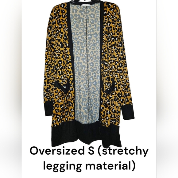 Cheetah Cardigan Size Small - Picture 1 of 1